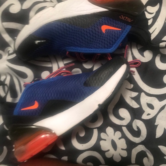 Air Max 270 - Picture 6 of 6